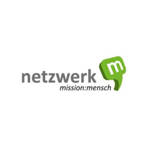 Logo des Vereins netzwerk-m e. V.:Wortbildmarke mit grauer und schwarzer Schrift auf weißem Hintergrund mit Sprechblase mit einem m.