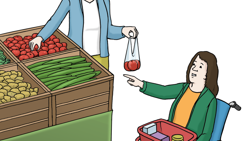 Frau im Rollstuhl beim Obst kaufen